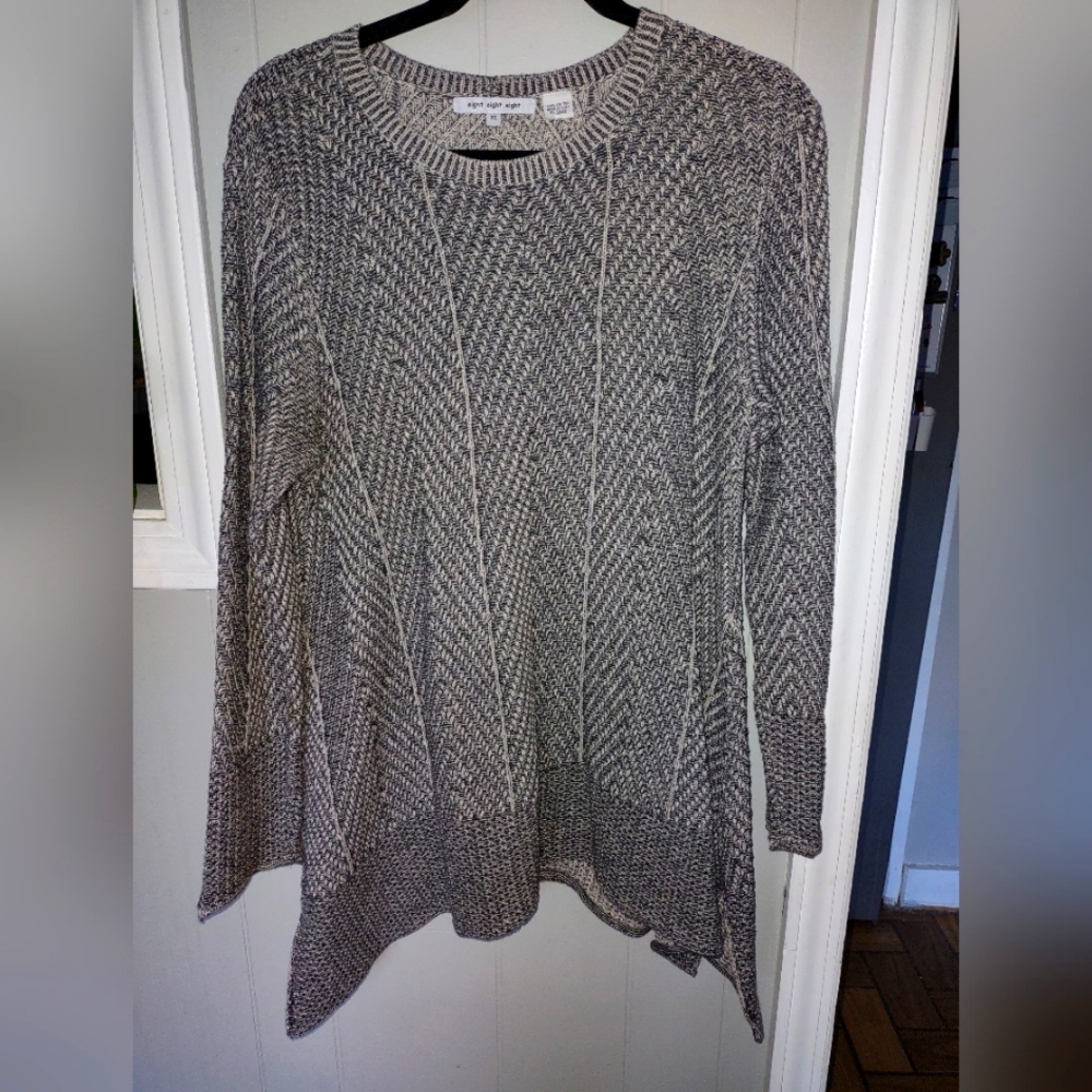 🍄 eight eight eight Sweater